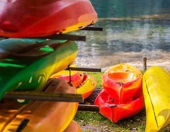kayak rentals sitting along waterfront
